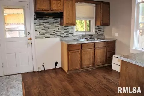606 W Central Blvd, Kewanee, IL 61443 photo 32