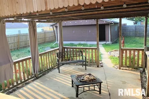 606 W Central Blvd, Kewanee, IL 61443 photo 11