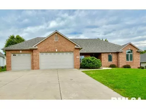 7514 Southport Ln, Springfield, IL 62711