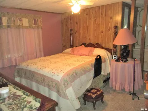 22815 243rd St, Eldridge, IA 52748 photo 12