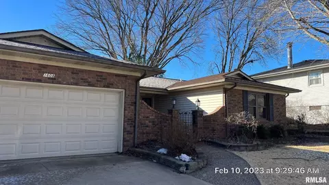 1608 89th Ave W, Rock Island, IL 61201