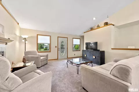 1405 9th Ave, Viola, IL 61486 photo 7