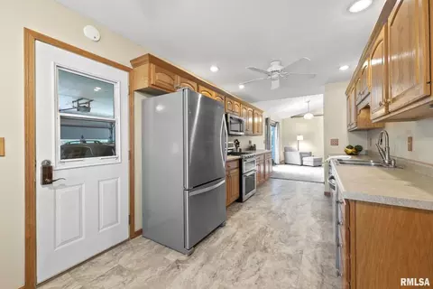 1405 9th Ave, Viola, IL 61486 photo 13