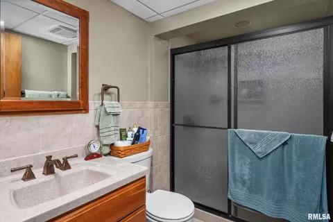 3435 50th St, Moline, IL 61265 photo 23