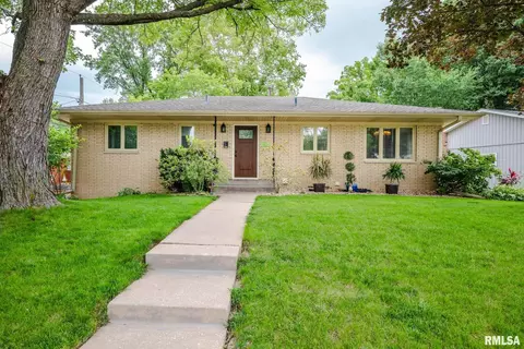 3501 34th St, Rock Island, IL 61201