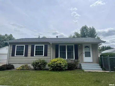 524 W 31st Ave, Milan, IL 61264