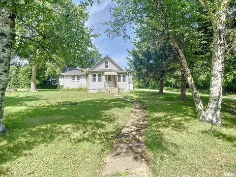 507 N Washington St, Atkinson, IL 61235