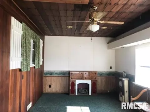 107 E Front St, Annawan, IL 61234 photo 11