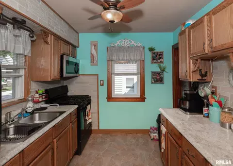 1564 29th Ave, Moline, IL 61265 photo 13