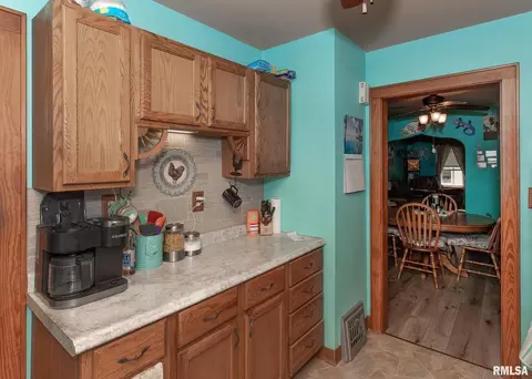 1564 29th Ave, Moline, IL 61265 photo 12