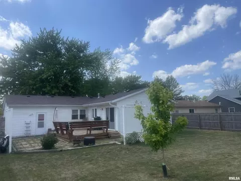 217 N 9th St, Eldridge, IA 52748 photo 20
