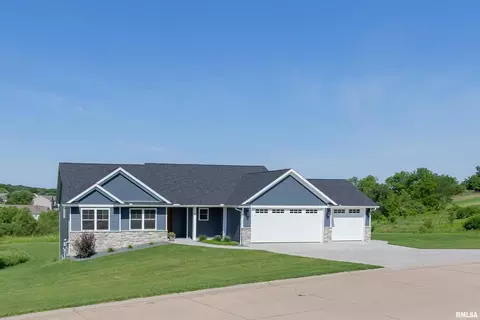 930 E 13th Street Ct, Andalusia, IL 61232