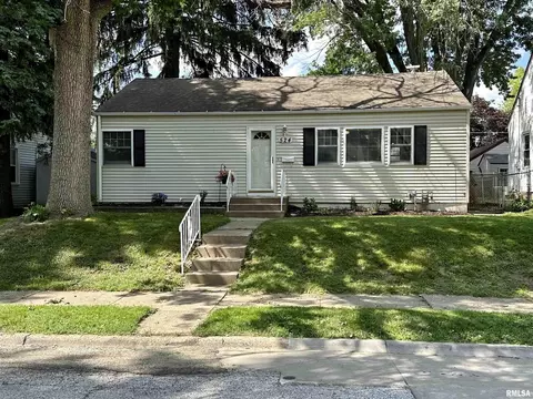 524 W 29th St, Davenport, IA 52803