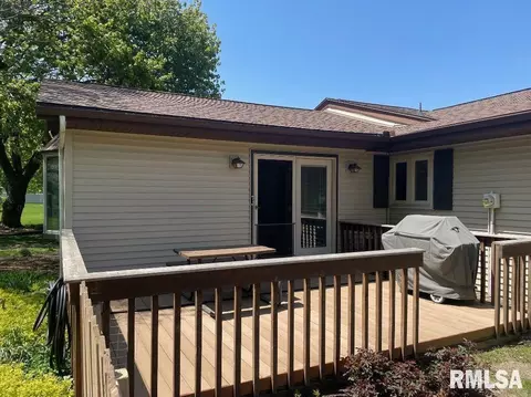441 Circle Dr, Kewanee, IL 61443 photo 6