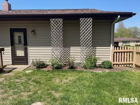441 Circle Dr, Kewanee, IL 61443 photo 5