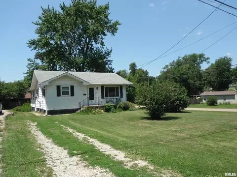 301 Hollis St, Kewanee, IL 61443