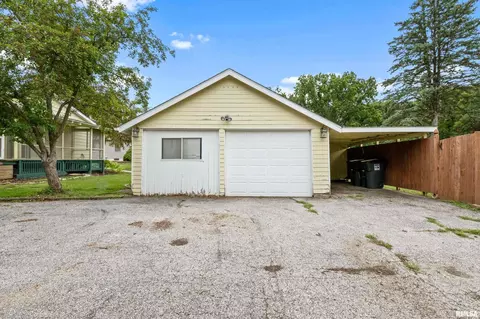 3024 44th St, Moline, IL 61265 photo 21