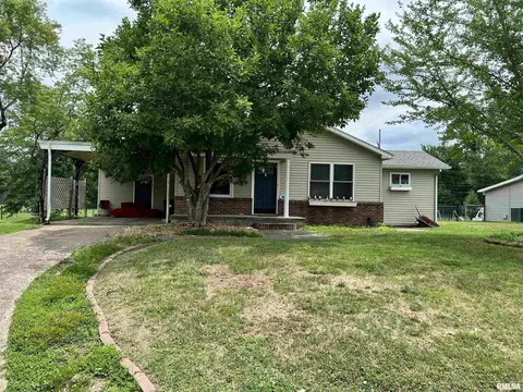 104 Circle Dr, Herrin, IL 62948
