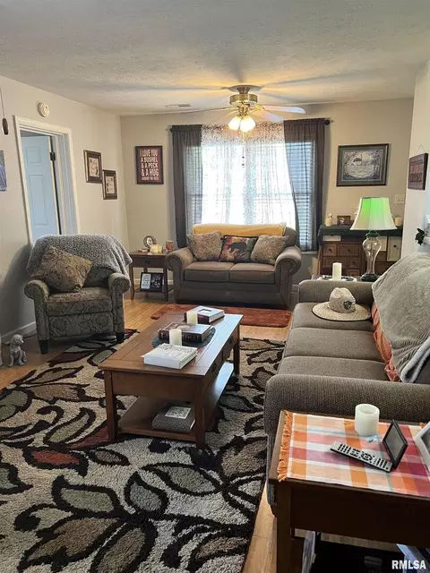 104 Circle Dr, Herrin, IL 62948 photo 11