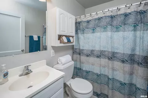 1134 39th St, Moline, IL 61265 photo 19