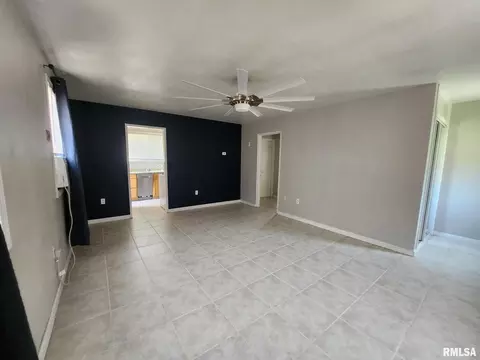 1134 39th St, Moline, IL 61265 photo 13