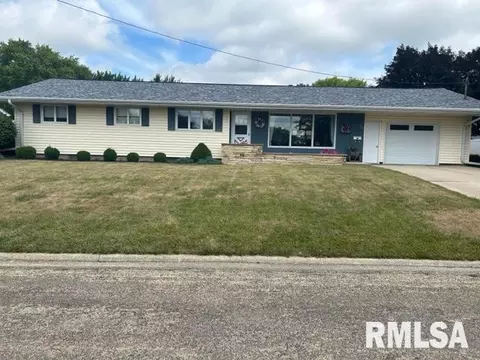 518 Christopher St, Morrison, IL 61270