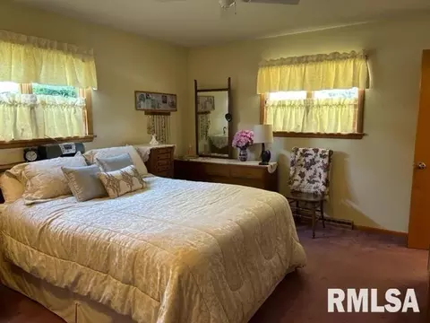 518 Christopher St, Morrison, IL 61270 photo 28