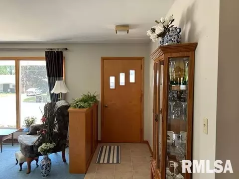 518 Christopher St, Morrison, IL 61270 photo 13