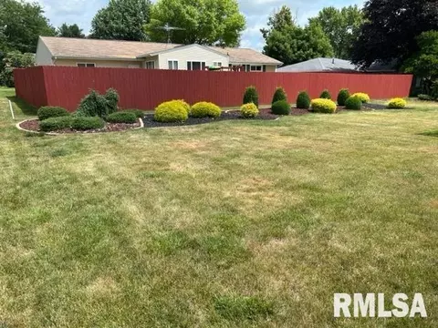 518 Christopher St, Morrison, IL 61270 photo 10