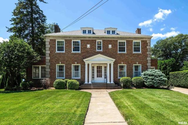 234 Fernwood Ave, Davenport, IA 52803