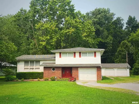 2381 State Highway 148, Zeigler, IL 62999