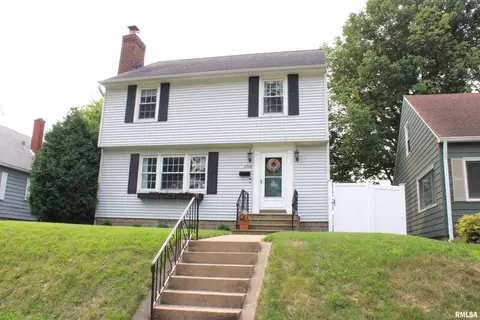 2728 13th Ave, Moline, IL 61265