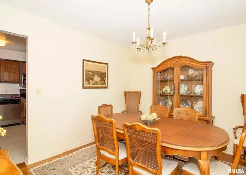 3442 54th St, Moline, IL 61265 photo 7