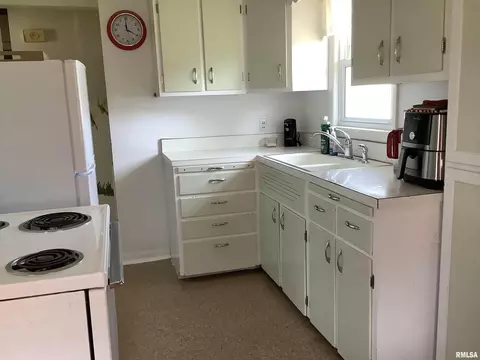 2112 4th Ave, Moline, IL 61265 photo 7