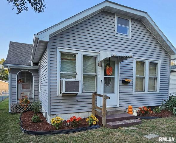 1707 Sycamore St, Quincy, IL 62301