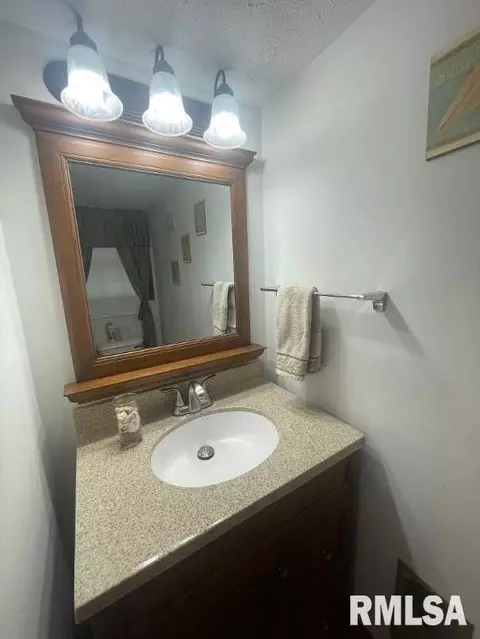 457 Circle Dr, Kewanee, IL 61443 photo 52