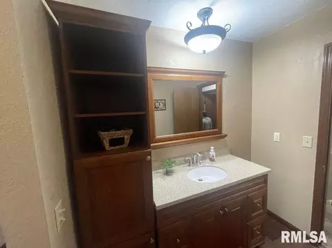 457 Circle Dr, Kewanee, IL 61443 photo 32
