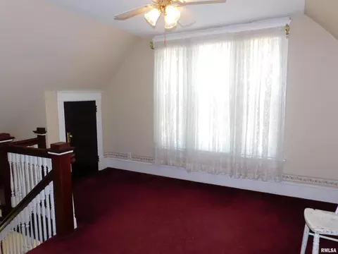 813 15th St, Moline, IL 61265 photo 12