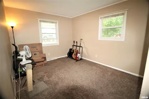 1509 12th St, Silvis, IL 61282 photo 15