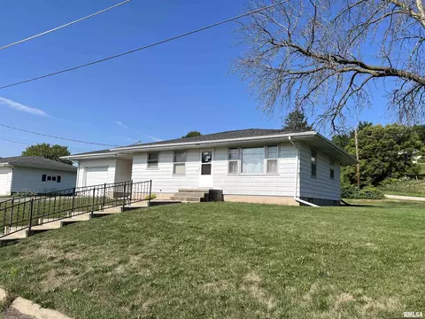806 17th St, Fulton, IL 61252 photo 15