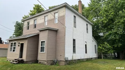 205 N State St, Annawan, IL 61234