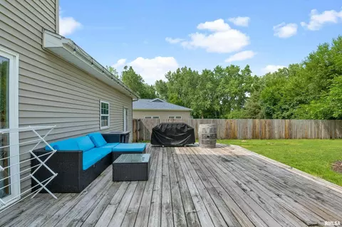 609 18th St, Silvis, IL 61282 photo 24