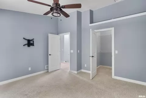 32 Villa Dr, Hampton, IL 61256 photo 20