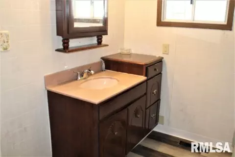 218 S Walnut St, Kewanee, IL 61443 photo 40