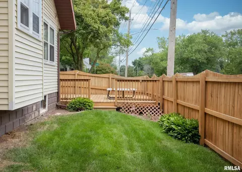 554 26th Ave, Moline, IL 61265 photo 6