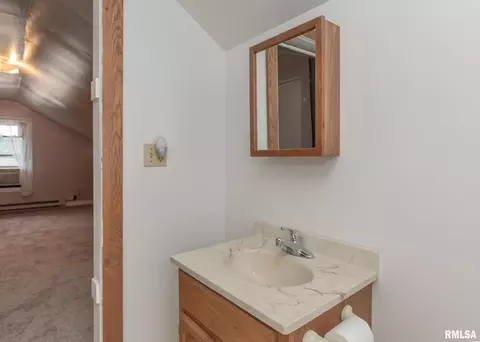 554 26th Ave, Moline, IL 61265 photo 32