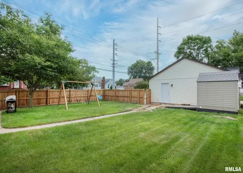 554 26th Ave, Moline, IL 61265 photo 5