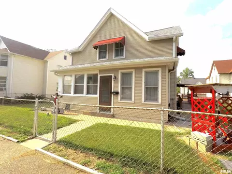 215 4th Ave, Moline, IL 61265 photo 2