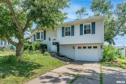 2623 N Concord St, Davenport, IA 52804