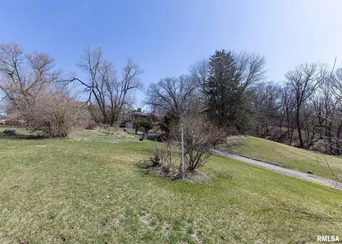 1220 34th St, Moline, IL 61265 photo 31